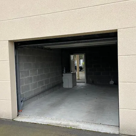 100 Metres De La Apartment
